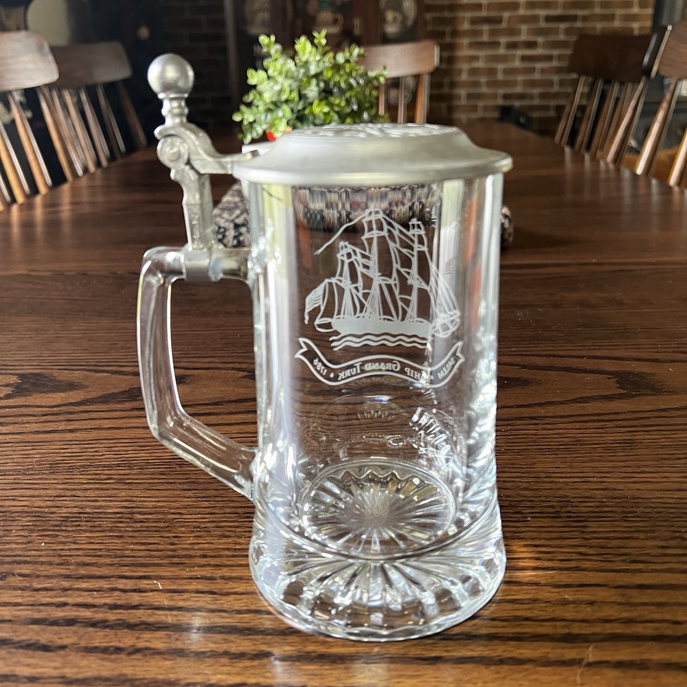 Vintage Old Spice Etched Salem Ship Glass Beer Stein Metal Lidded‎ Bar Mug 1866